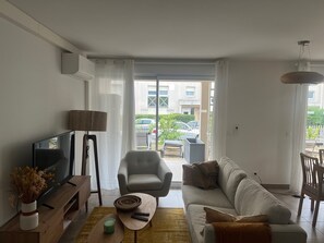Living area - Jardin Secret A04 by Avecoeur (Antibes)