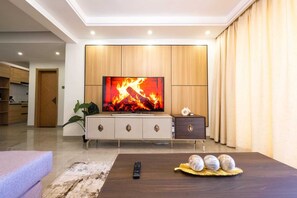 Classic Apartment, Balcony, City View | Living area