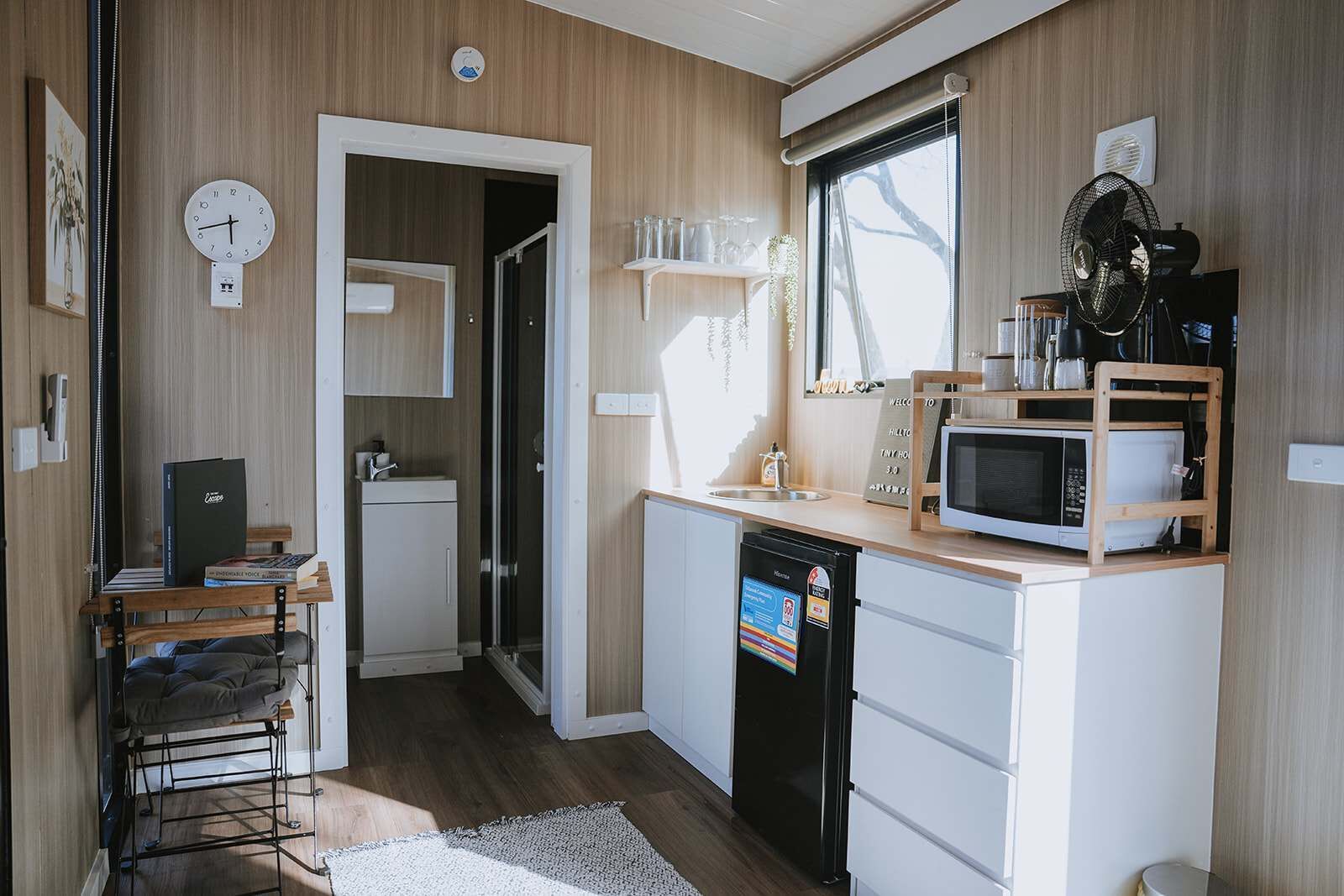 Fridge, microwave, stovetop, toaster