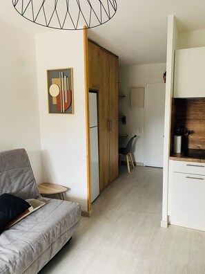 TV - Le petit chalet 🛖🏔️ (Lamalou-les-Bains)