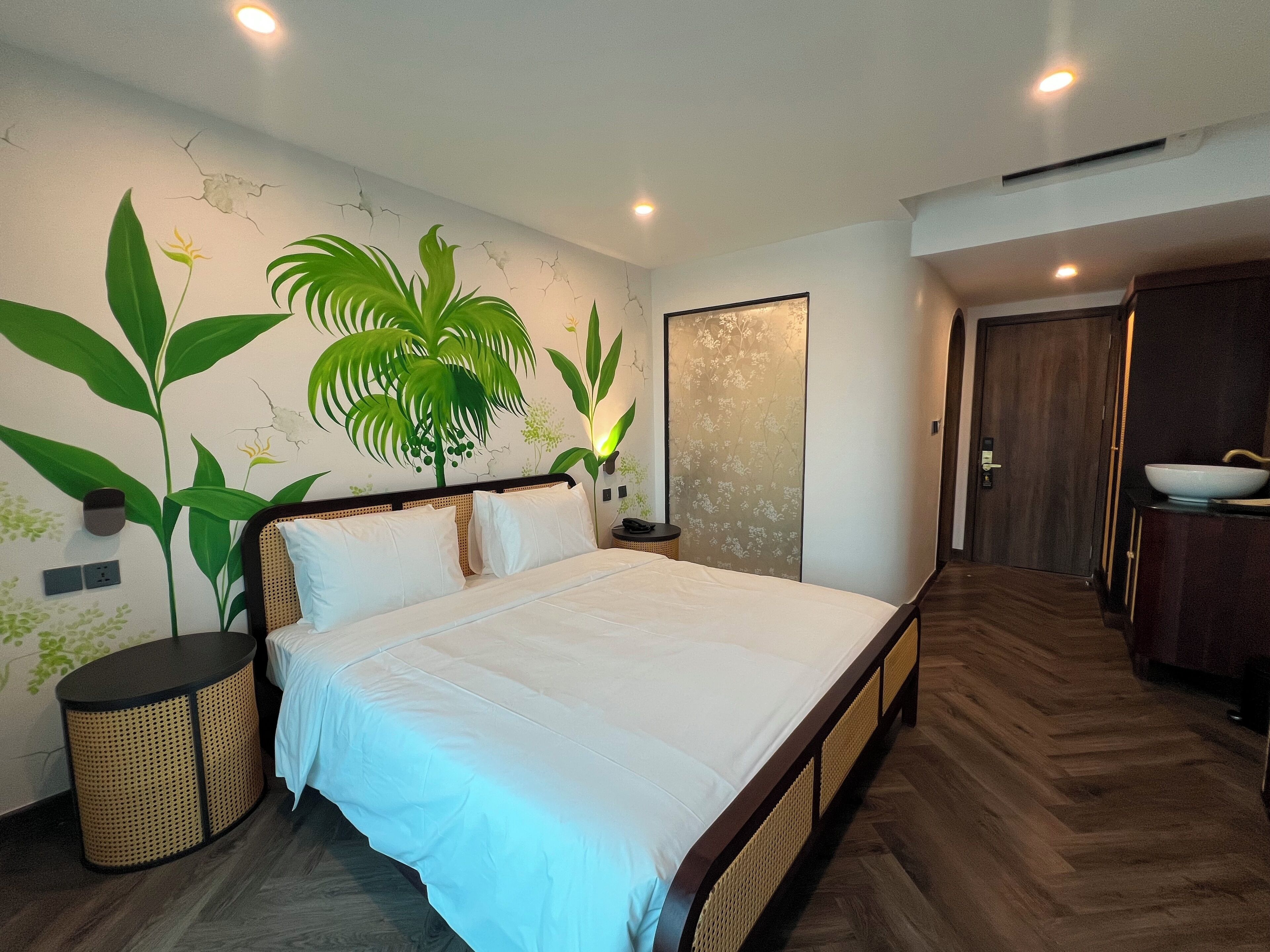 Basic Double Room, Balcony, City View | Free WiFi