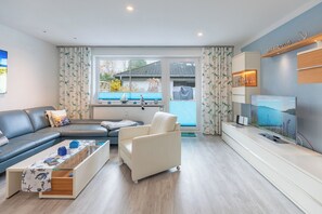 TV, music library, stereo