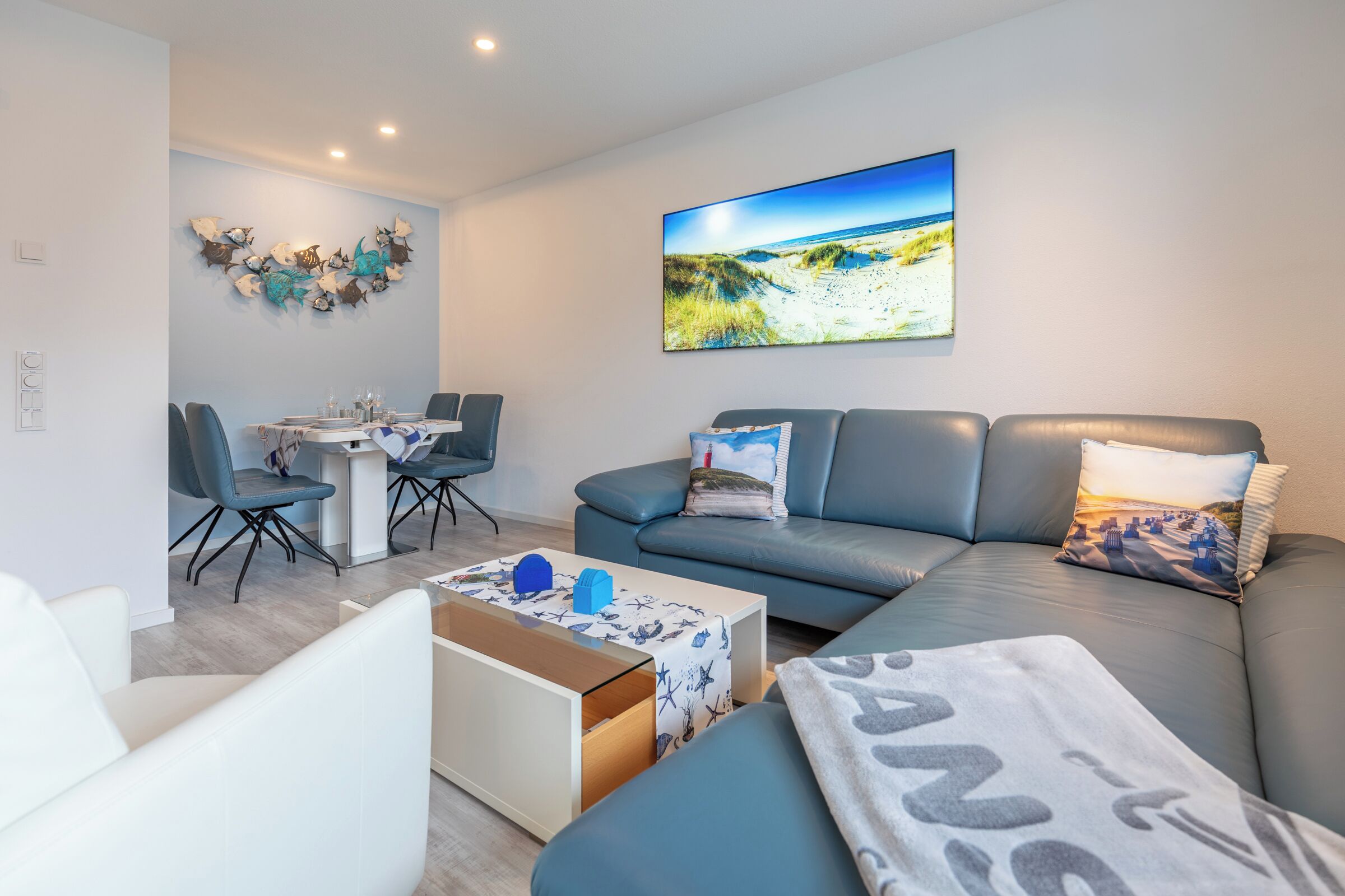 Tv, musikbibliotek, stereoanlæg