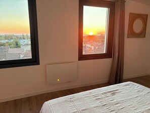 1 chambre, Wi-Fi gratuit, draps fournis