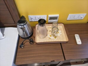 قهوة و/أو ماكينة صنع القهوة