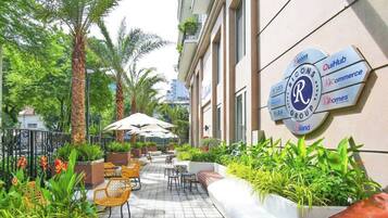 Free daily local cuisine breakfast