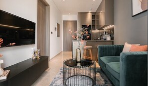 Grand Suite, 1 Bedroom, Club lounge access, City View