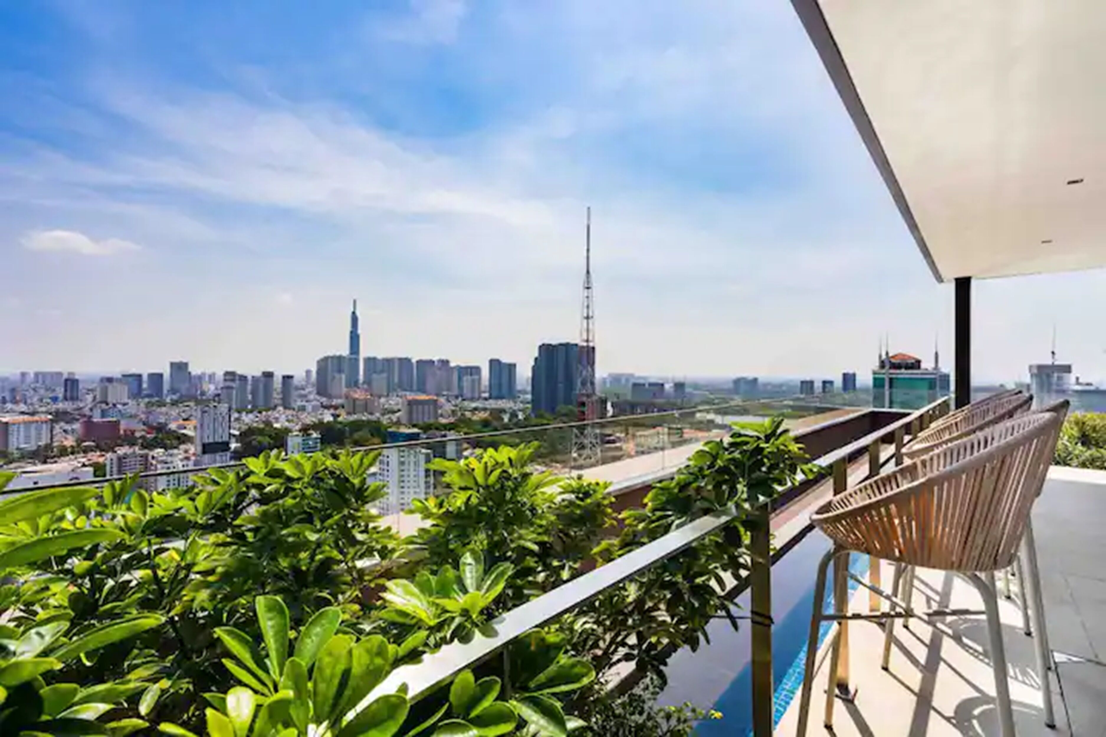 Presidential Suite, 2 Bedrooms, Club lounge access, City View | Egyptian cotton sheets, premium bedding, down duvets