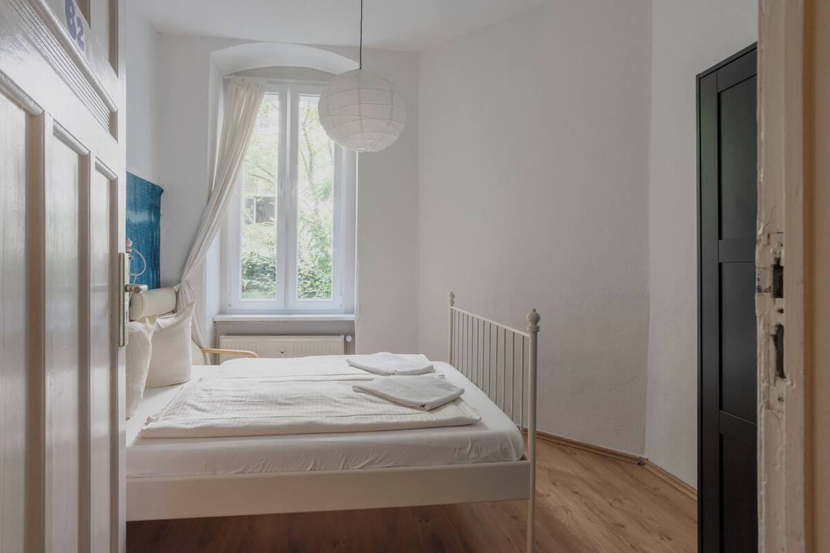 Basic Double Room | WiFi (free)