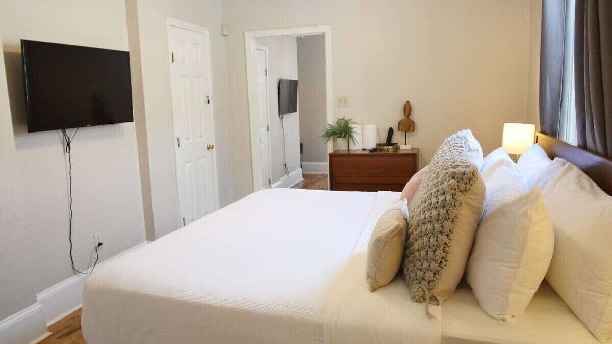 Desk, iron/ironing board, free WiFi