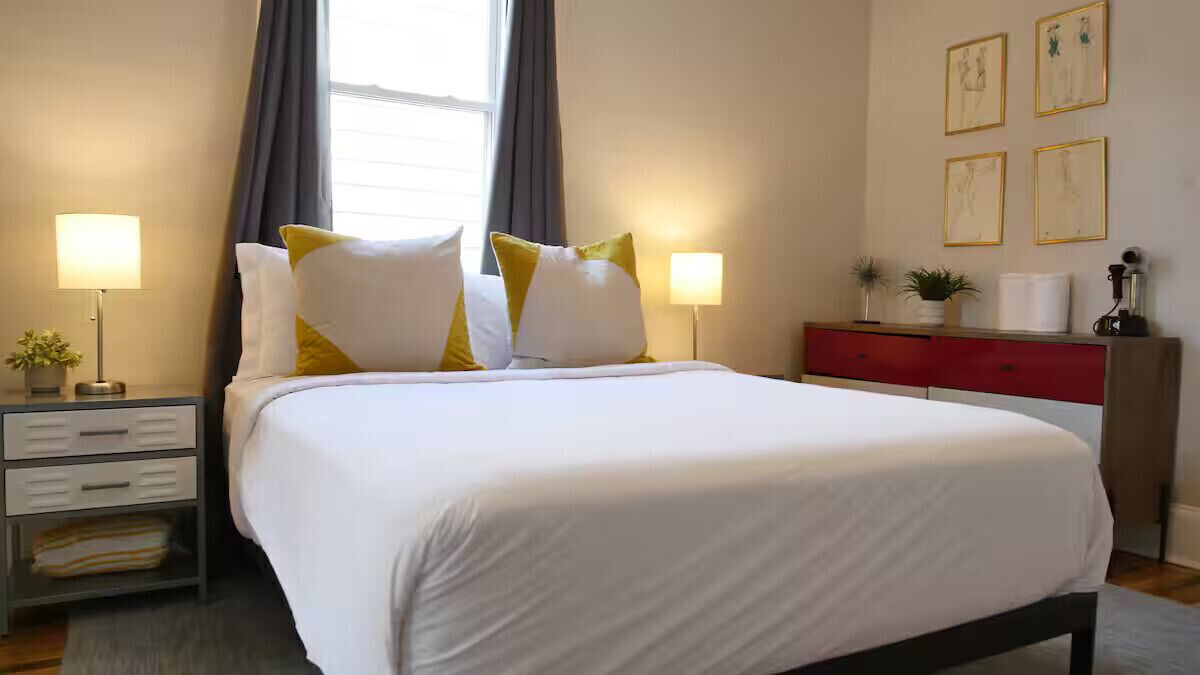 Desk, iron/ironing board, free WiFi