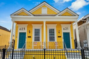 Exterior - Updated Mid-City Shotgun | Walkable to Streetcar (New Orleans)