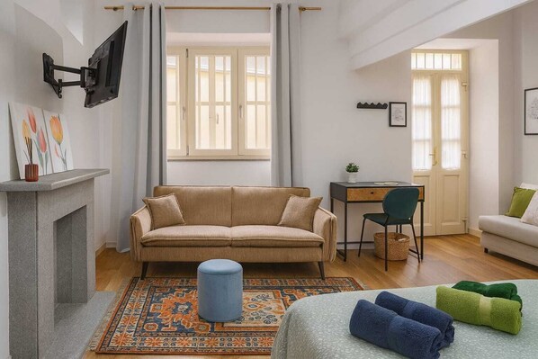 Interior - Living lofT San Donato (Porta Susa)(Subway) (Torino)