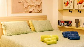 2 camere, una scrivania, ferro/asse da stiro, culla da viaggio