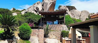 Bay 141: Villa with Jacuzzi and sunset