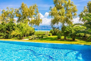 House - Ormos Beach House in Apraos (Corfu)