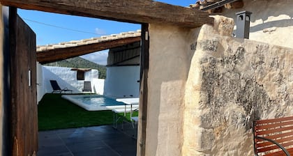 Holiday Home 'Casacastillo28' with Mountain View, Wi-Fi and Air Conditioning