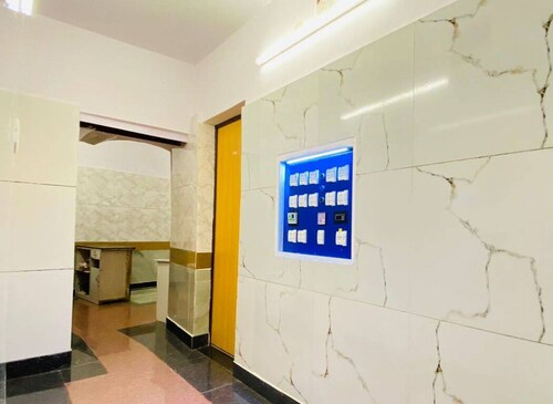 Hotel Metro Palace Hapur