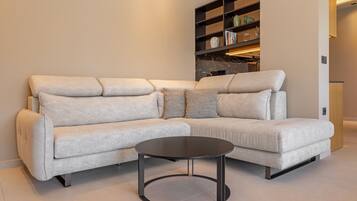 Villa de lujo, piscina privada, vistas al jardín | Zona de estar