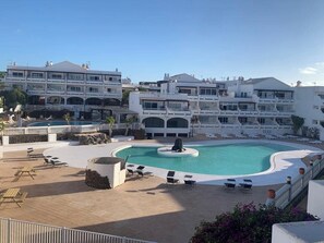 Pool - La Dolce Vita - Teguisol 244 (Costa Teguise)