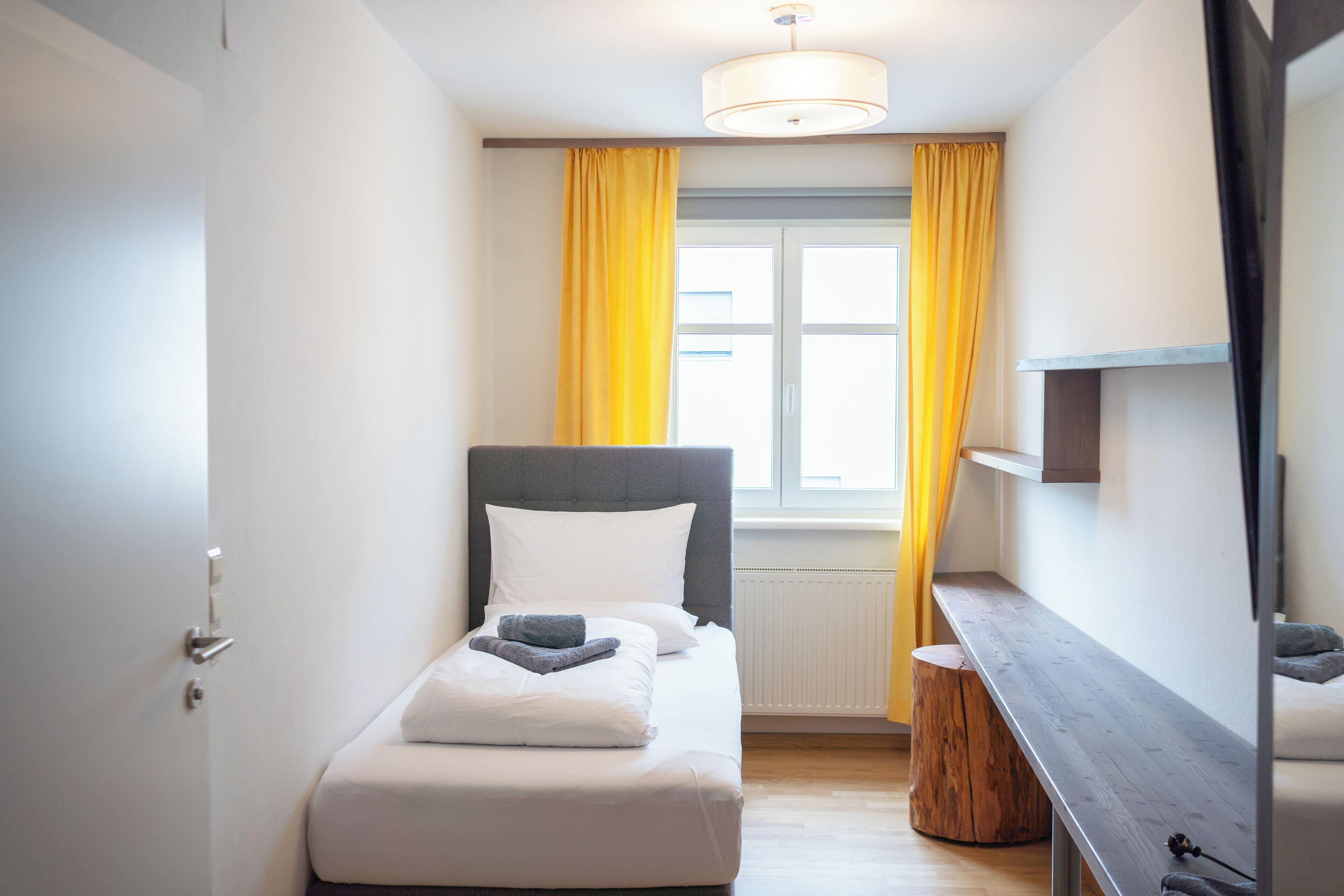 Classic Single Room | In-room safe, soundproofing, iron/ironing board, free WiFi