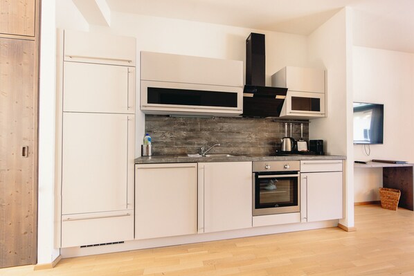 Private kitchen - GH Luxury Apartments Graz, Kalvarienberg (Graz)