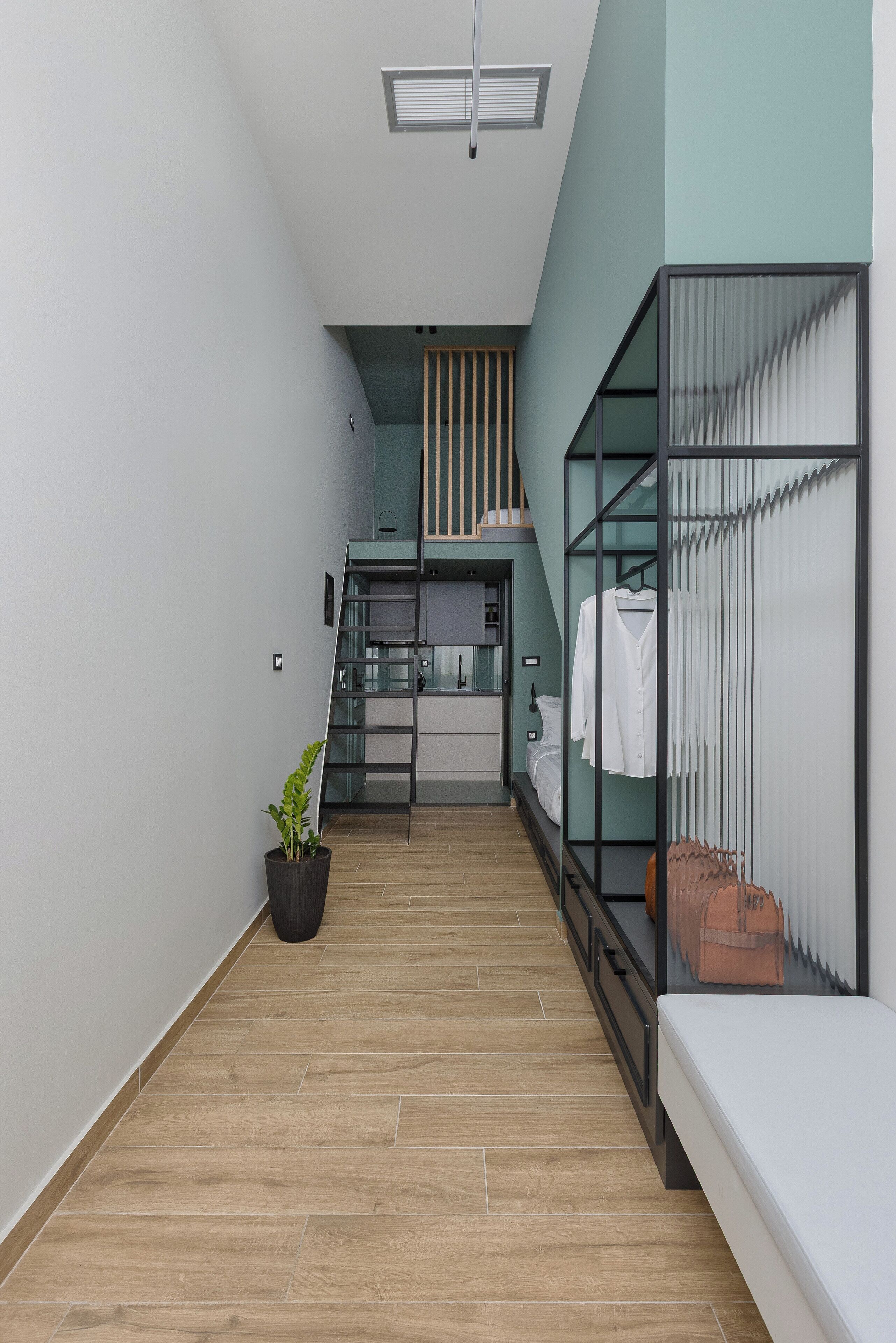 Junior Suite | In-room safe, blackout drapes, soundproofing, iron/ironing board