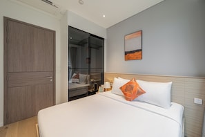 Basic Room, City View | In-room safe, desk, laptop workspace, blackout drapes