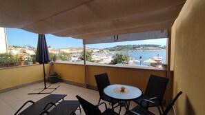 Outdoor dining -  Huge Sea View Terrace • Old Town Rovinj • Waterfront (Rovinj)