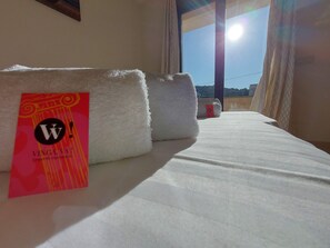 3 habitaciones, cuna de viaje, wifi gratis y ropa de cama