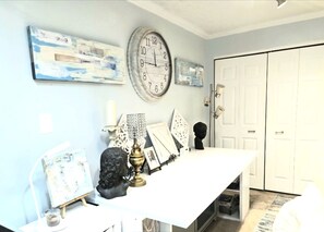Interior - 5 HOSPITALS WITHIN 1O MILE RADIOUS Luxurious 1Bed EXTRA PLUSH! NO PET FEES! (Columbus)