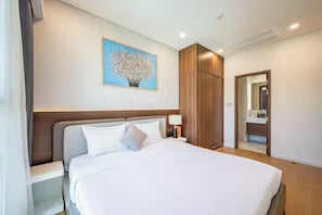 Egyptian cotton sheets, premium bedding, down duvets