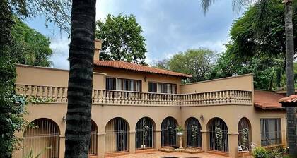 Kloofyard Guesthouse