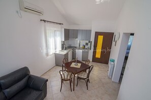 Interior - Complex 8 / Jasna 2 Valdarke (Veli Lošinj)
