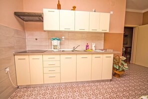 Cookware/dishes/utensils - Nena House / Nena A2+1 (Mali Lošinj)