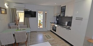 Fridge, oven, stovetop, dishwasher - Stella & Luna in Veli Lošinj (Veli Lošinj)