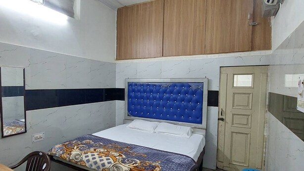 Deluxe Single Room - Hotel Dharma Hapur (Hapur)
