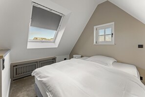 Bügeleisen/Bügelbrett, kostenloses WLAN, Bettwäsche