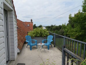 Chambre Double Supérieure, vue jardin | Terrasse/Patio