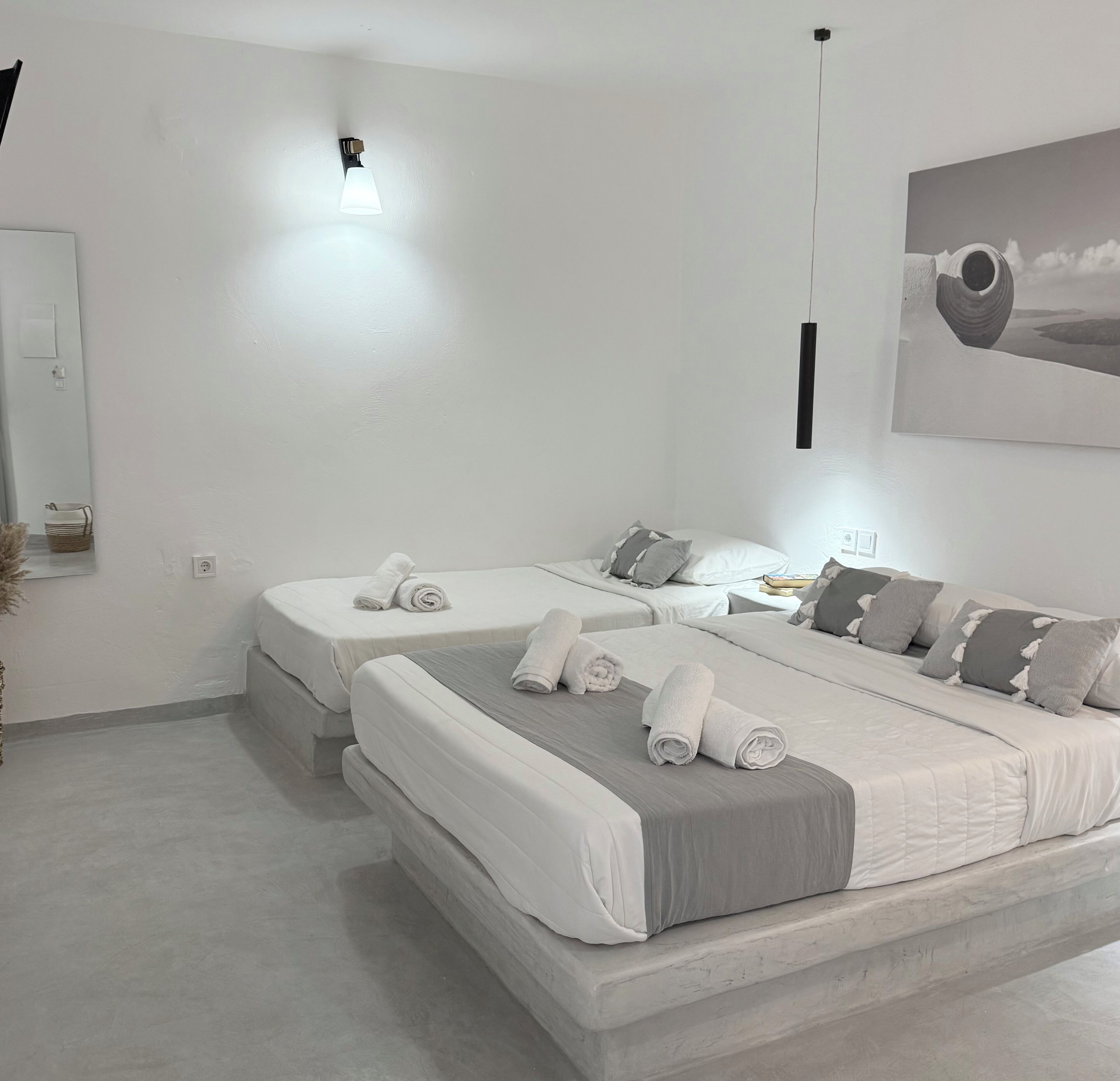 Caja de seguridad en la habitación y sistema de insonorización 