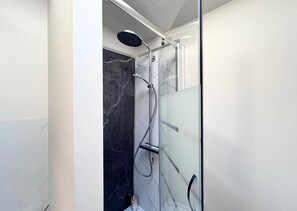 Standard Townhome, 2 Bedrooms, Kitchen | Bathroom - Apart'Moment EN GROUPE-Maison 2 chambres (Saint-Omer)