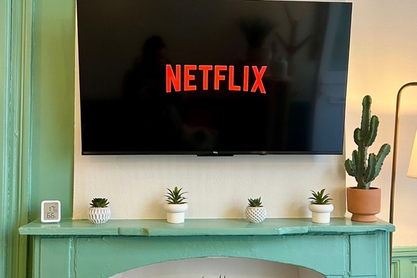 Standard Townhome, 2 Bedrooms, Kitchen | Televisyen