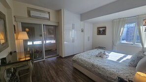 2 slaapkamers, een kluis op de kamer, een strijkplank/strijkijzer