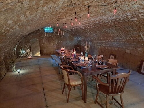 Domaine la tuilerie, heated pool, pets welcome, spacious grounds