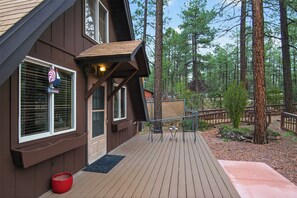 Terrace/patio - Cozy A-Frame Cabin in Strawberry, AZ – Elk Views & Forest Serenity (Strawberry)