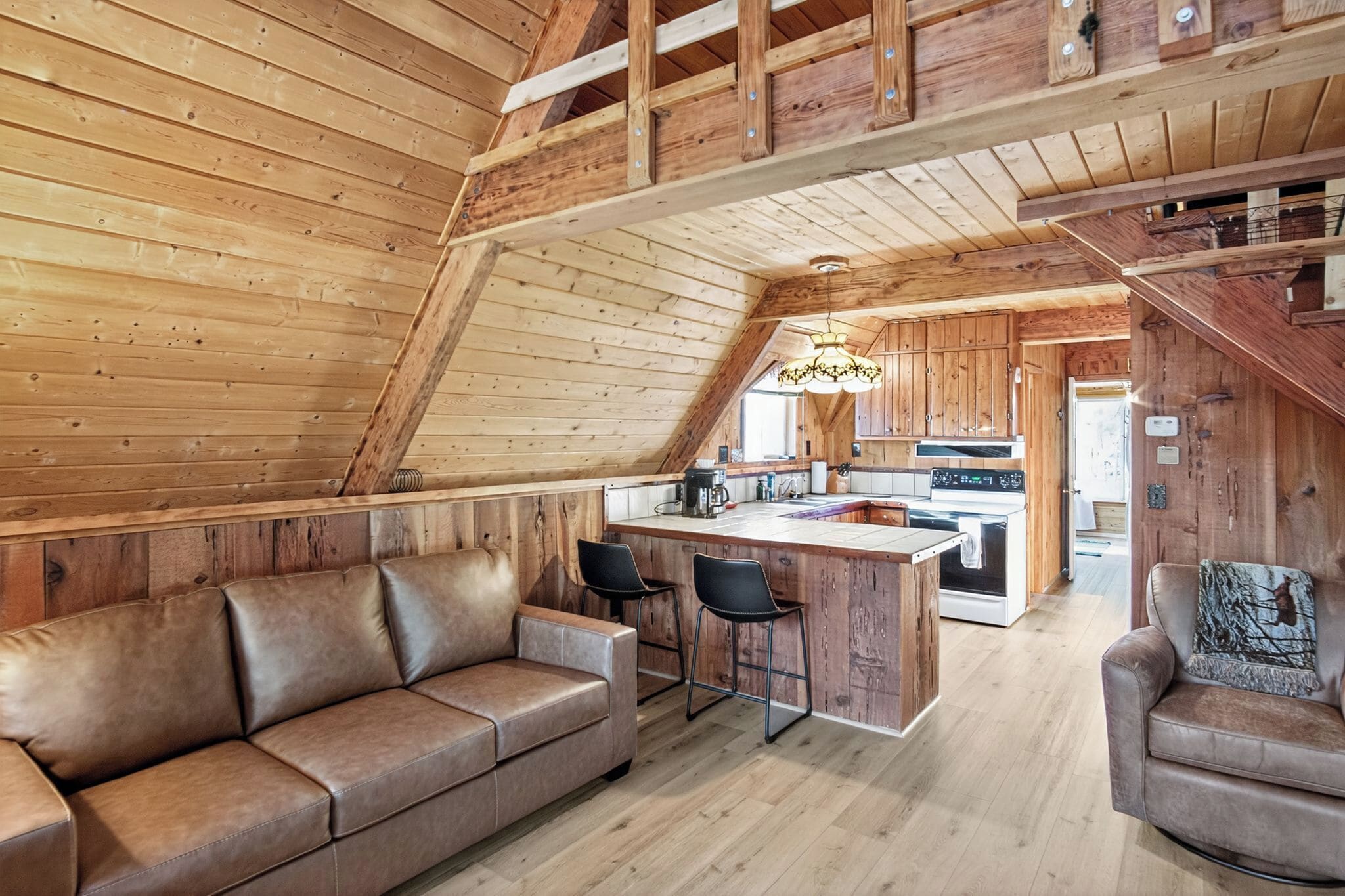 المنشأة من الداخل