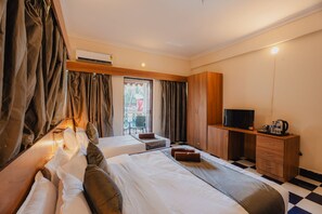 Deluxe Room | Free WiFi - AB Tropical Beach Resort By Goa Bees (Calangute)