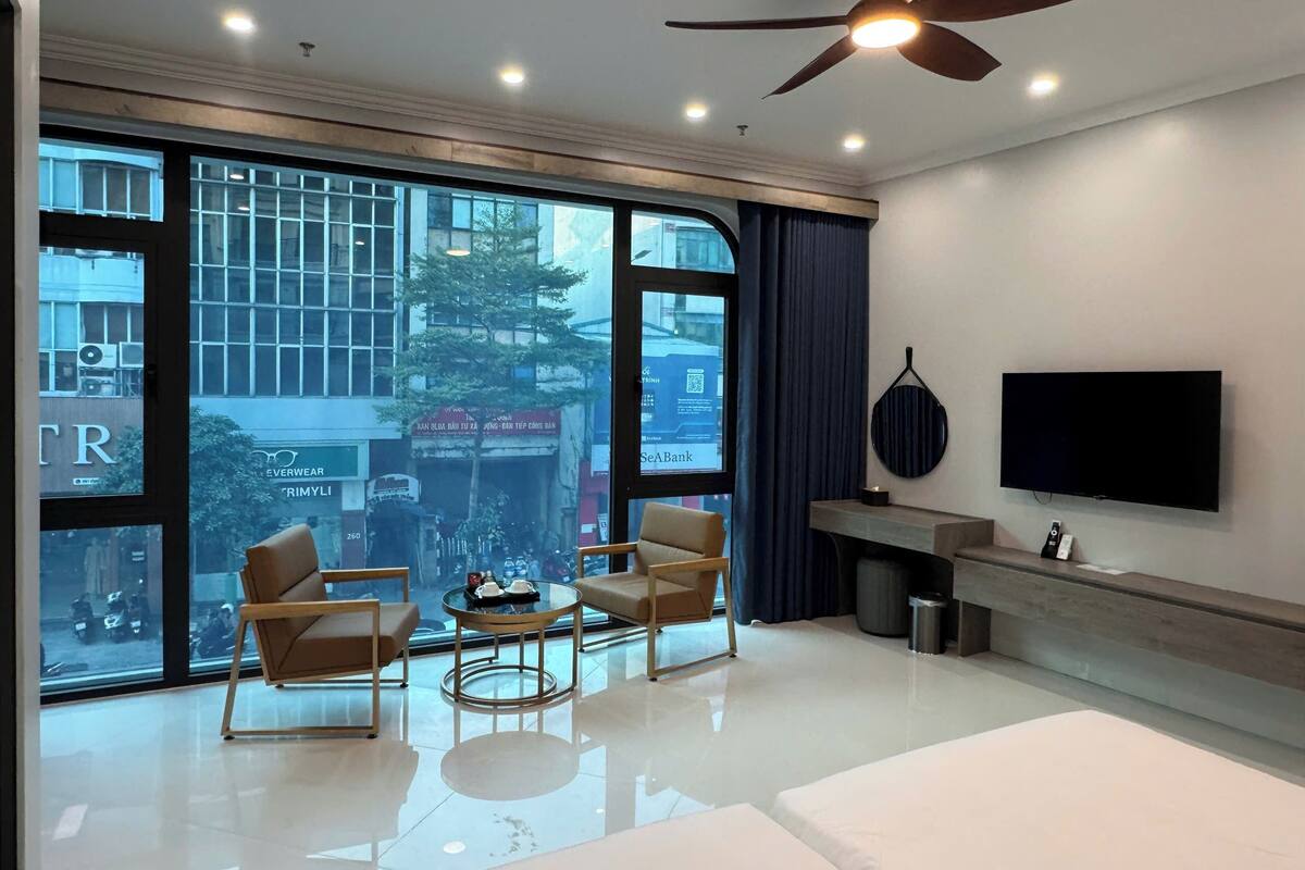 全景雙人房 | 書桌、遮光窗簾/窗簾、隔音、熨斗/熨衫板