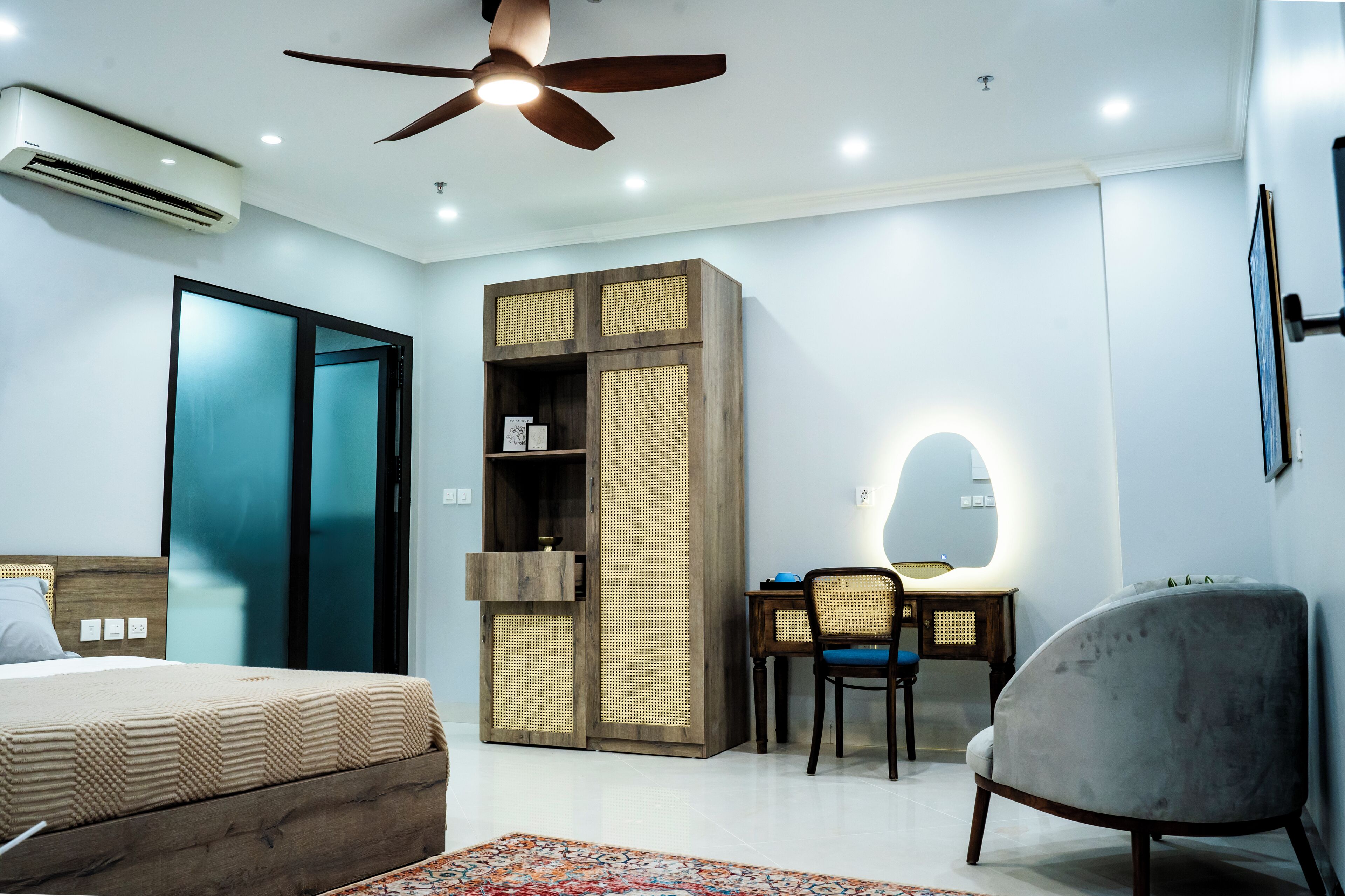 Basic Double Room | Desk, blackout drapes, soundproofing, iron/ironing board