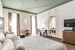 Room - Palazzo San Gottardo Lake Como, a Radisson Collection (Como)